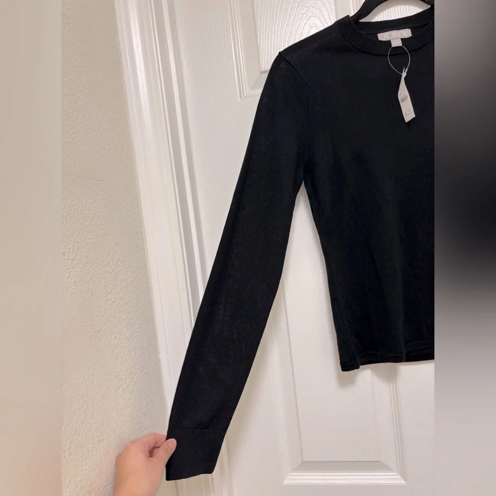 NWT J.Crew Carolyn Fitted Crewneck Sweater in Merino Wool Black